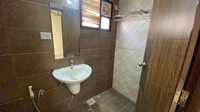 Image of 1900 Sq.ft 4 BHK Villa for rent in Gotri, Vadodara for Rs. 28500