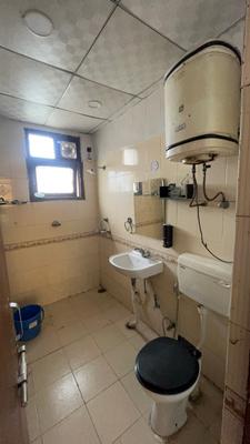 Image of 1250 Sq.ft 2 BHK Apartment / Flat for rent in SRS Residency, Sector 88, Faridabad for Rs. 21000