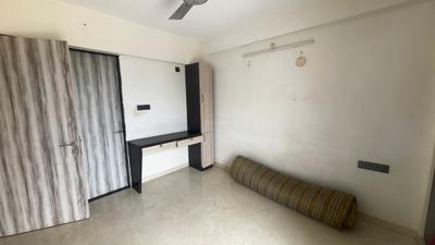 Bedroom Image of 706 Sq.ft 2 BHK Apartment / Flat for rent in Unique Prospero, Lohegaon Pune for Rs. 25000