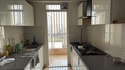 Kitchen Image of 650 Sq.ft 1 BHK Apartment / Flat for sale in Godrej The Trees, Vikhroli East Mumbai for Rs. 20000000