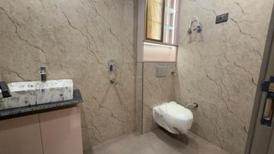 Image of 1080 Sq.ft 4 BHK Builder Floor for sale in Dwarka Mor, New Delhi for Rs. 10800000