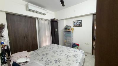 Bedroom Image of 873 Sq.ft 2 BHK Apartment / Flat for sale in Lodha Amara, Kolshet Thane for Rs. 14500000