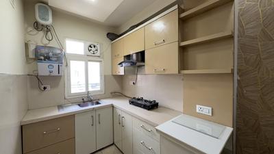 Kitchen Image of 800 Sq.ft 2 BHK Builder Floor for rent in Sector 19 Dwarka New Delhi for Rs. 35000