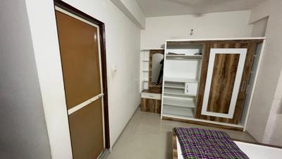 Bedroom Image of 800 Sq.ft 1 BHK Apartment / Flat for rent in Anandvalli Nashik for Rs. 18000