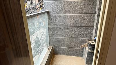 Balcony Image of 1100 Sq.ft 3 BHK Builder Floor for rent in Mayur Vihar Phase 1 New Delhi for Rs. 35000