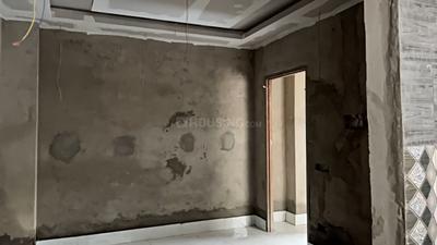 Bedroom Image of 610 Sq.ft 2 BHK Builder Floor for sale in Picnic Garden Kolkata for Rs. 2749999