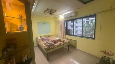 Bedroom Image of 700 Sq.ft 1 BHK Apartment / Flat for rent in Thakur Gayatri Satsang, Kandivali East Mumbai for Rs. 45000