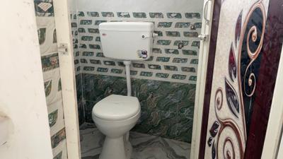 Bathroom Image of 350 Sq.ft 1 BHK Apartment / Flat for sale in Keshtopur Kolkata for Rs. 1450000