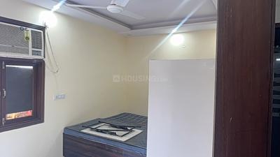 Bedroom Image of 650 Sq.ft 1 BHK Independent House for rent in Patel Nagar New Delhi for Rs. 18500