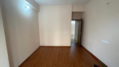 Bedroom Image of 920 Sq.ft 2.5 BHK Apartment / Flat for rent in Amrapali Dream Valley 2, Noida Extension Greater Noida for Rs. 18800