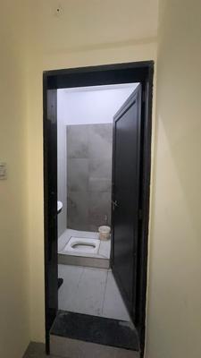 Bathroom Image of 800 Sq.ft 1 RK Builder Floor for rent in Sukhliya Indore for Rs. 8500