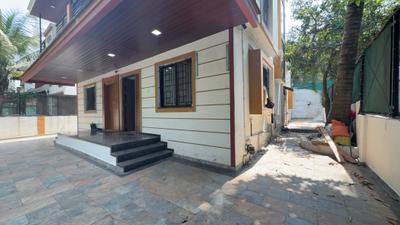 Living Room Image of 1700 Sq.ft 3 BHK Independent House for rent in Bavdhan Pune for Rs. 75000