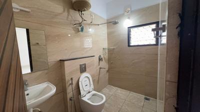 Image of 1600 Sq.ft 2 BHK Apartment / Flat for rent in Cox Town, Bengaluru for Rs. 70000
