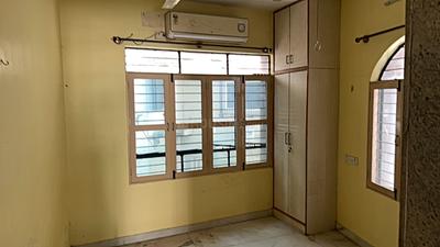 Bedroom Image of 1600 Sq.ft 4 BHK Builder Floor for rent in Shankarapuram Bengaluru for Rs. 42000