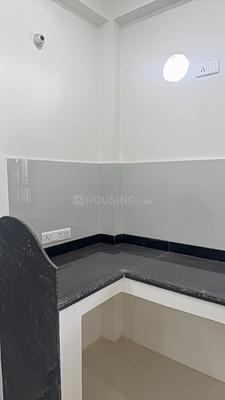 Kitchen Image of 400 Sq.ft 2 BHK Builder Floor for rent in Roberts Lines Lucknow for Rs. 15000