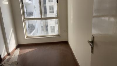 Bedroom Image of 2035 Sq.ft 3.5 BHK Apartment / Flat for sale in Imperia Esfera, Sector 37C Gurgaon for Rs. 15800000