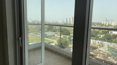 Balcony Image of 1300 Sq.ft 2.5 BHK Apartment / Flat for sale in Shree Vardhman Victoria, Sector 70 Gurgaon for Rs. 16000000