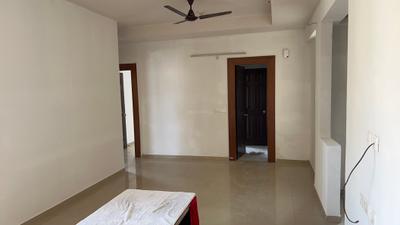 Living Room Image of 1300 Sq.ft 3 BHK Apartment / Flat for sale in Prateek Grand City, Siddharth Vihar Ghaziabad for Rs. 14000000