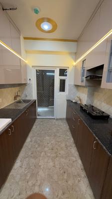 Kitchen Image of 1400 Sq.ft 3 BHK Apartment / Flat for rent in Amrapali Centurian Park, Noida Extension Greater Noida for Rs. 24000