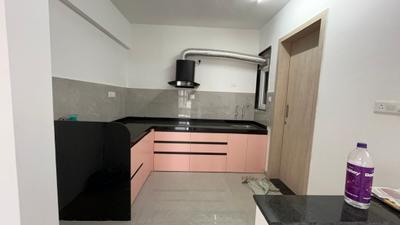 Kitchen Image of 889 Sq.ft 2 BHK Apartment / Flat for rent in Kharadi Pune for Rs. 35000
