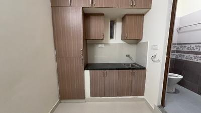Kitchen Image of 250 Sq.ft 1 RK Apartment / Flat for rent in Doddanekundi Bengaluru for Rs. 12999