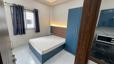 Bedroom Image of 550 Sq.ft 1 BHK Builder Floor for rent in Mahalakshmi Nagar Indore for Rs. 18999