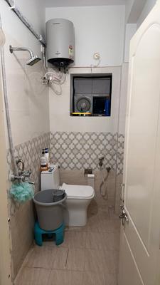 Image of 1050 Sq.ft 2 BHK Apartment / Flat for rent in Puppalaguda, Hyderabad for Rs. 50000