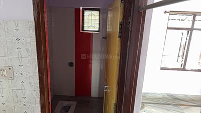 Bathroom Image of 600 Sq.ft 2 BHK Builder Floor for rent in Jai Prakash Nagar Patna for Rs. 10000