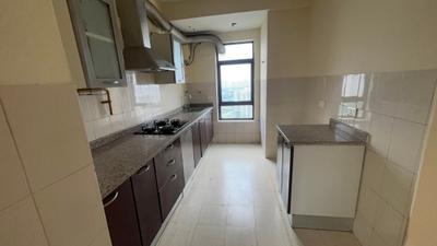 Kitchen Image of 1250 Sq.ft 2 BHK Apartment / Flat for rent in Unitech Fresco, Sector 50 Gurgaon for Rs. 48000