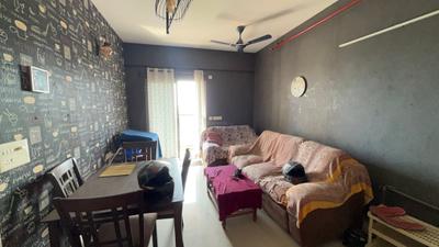 Living Room Image of 925 Sq.ft 2 BHK Apartment / Flat for sale in Siddha Happyville , Rajarhat Kolkata for Rs. 7300000