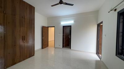 Bedroom Image of 1600 Sq.ft 2 BHK Apartment / Flat for rent in Cox Town Bengaluru for Rs. 70000