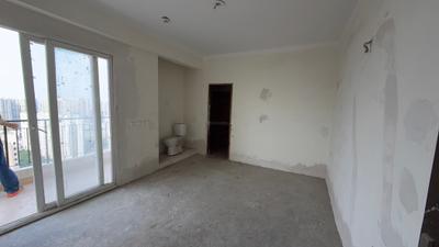 Bedroom Image of 1200 Sq.ft 3 BHK Apartment / Flat for rent in Amrapali Crystal Homes Phase 1, Sector 76 Noida for Rs. 36000