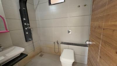Image of 1400 Sq.ft 3 BHK Apartment / Flat for rent in Shiv Shakti Uma Greens, Kudasan, Gandhinagar for Rs. 25000