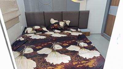 Bedroom Image of 1300 Sq.ft 3 BHK Apartment / Flat for sale in Keshupura Jaipur for Rs. 4700000