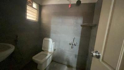 Bathroom Image of 600 Sq.ft 1 BHK Apartment / Flat for rent in Horamavu Bengaluru for Rs. 16000
