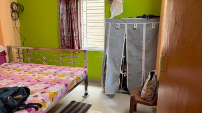 Bedroom Image of 654 Sq.ft 2 BHK Apartment / Flat for sale in Dum Dum Cantonment Kolkata for Rs. 2000000