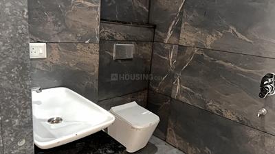Bathroom Image of 700 Sq.ft 1 BHK Apartment / Flat for rent in Mahalakshmi Nagar Indore for Rs. 17000