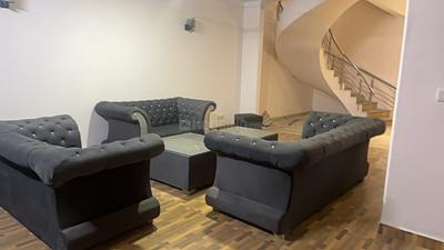 Living Room Image of 4500 Sq.ft 4 BHK Independent House for rent in Mayfield Garden Gurgaon for Rs. 100000