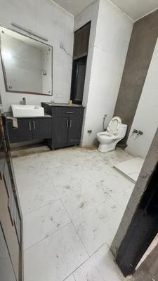 Image of 2700 Sq.ft 4 BHK Builder Floor for sale in Model Town, New Delhi for Rs. 32500000