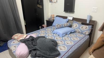 Bedroom Image of 735 Sq.ft 2 BHK Apartment / Flat for rent in Lodha Amara, Kolshet Thane for Rs. 60000