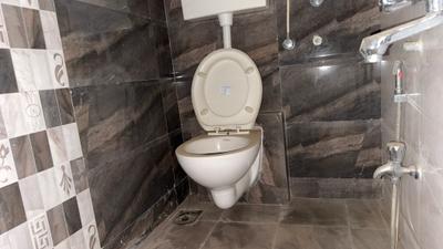 Bathroom Image of 640 Sq.ft 1 BHK Apartment / Flat for sale in Poonam Heights Wing C D And E, Virar West Virar for Rs. 3500000