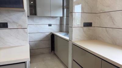 Kitchen Image of 3150 Sq.ft 4 BHK Builder Floor for sale in Sector 28 Faridabad for Rs. 37500000