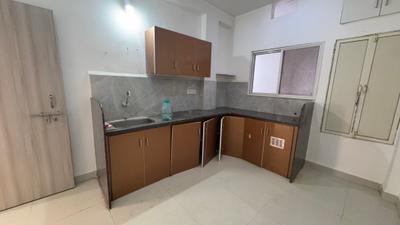 Kitchen Image of 650 Sq.ft 1 BHK Independent House for rent in Mahalakshmi Nagar Indore for Rs. 13500