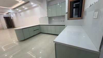 Kitchen Image of 1700 Sq.ft 3 BHK Apartment / Flat for sale in Evermark Maharishi Enclave, Sector 104 Noida for Rs. 9500000