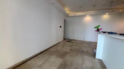 Living Room Image of 2105 Sq.ft 3 BHK Apartment / Flat for rent in Supertech Supernova, Sector 94 Noida for Rs. 68000