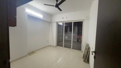 Bedroom Image of 750 Sq.ft 2 BHK Apartment / Flat for sale in Airoli Navi Mumbai for Rs. 19000000