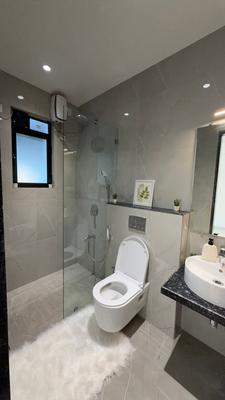 Image of 1750 Sq.ft 4 BHK Apartment / Flat for sale in Bandra West, Mumbai for Rs. 192500000