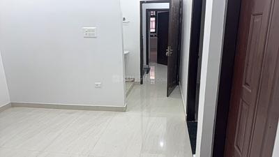 Living Room Image of 500 Sq.ft 2 BHK Builder Floor for rent in Roberts Lines Lucknow for Rs. 15000