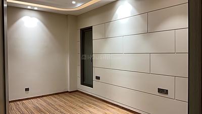 Bedroom Image of 2700 Sq.ft 4 BHK Builder Floor for sale in Safdarjung Enclave New Delhi for Rs. 90000000