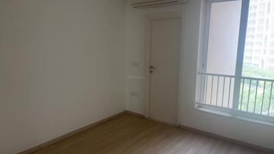 Bedroom Image of 1735 Sq.ft 3 BHK Apartment / Flat for sale in DLF Regal Gardens, Sector 90 Gurgaon for Rs. 21000000